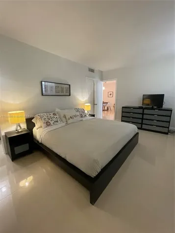 3801 S Ocean Drive Hollywood FL 33019