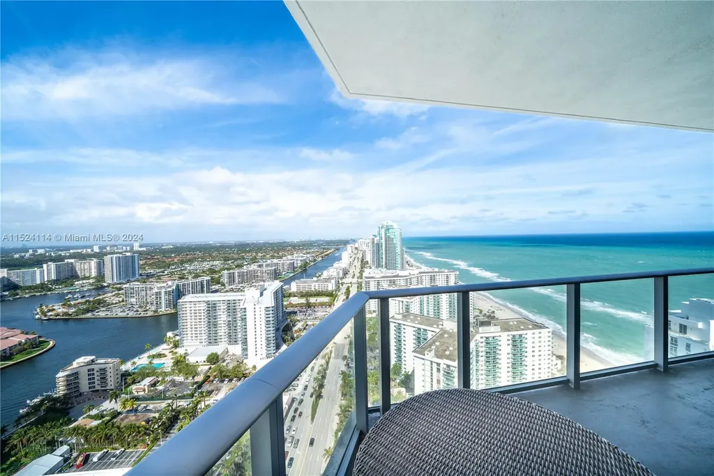 4111 S Ocean Drive Hollywood FL 33019