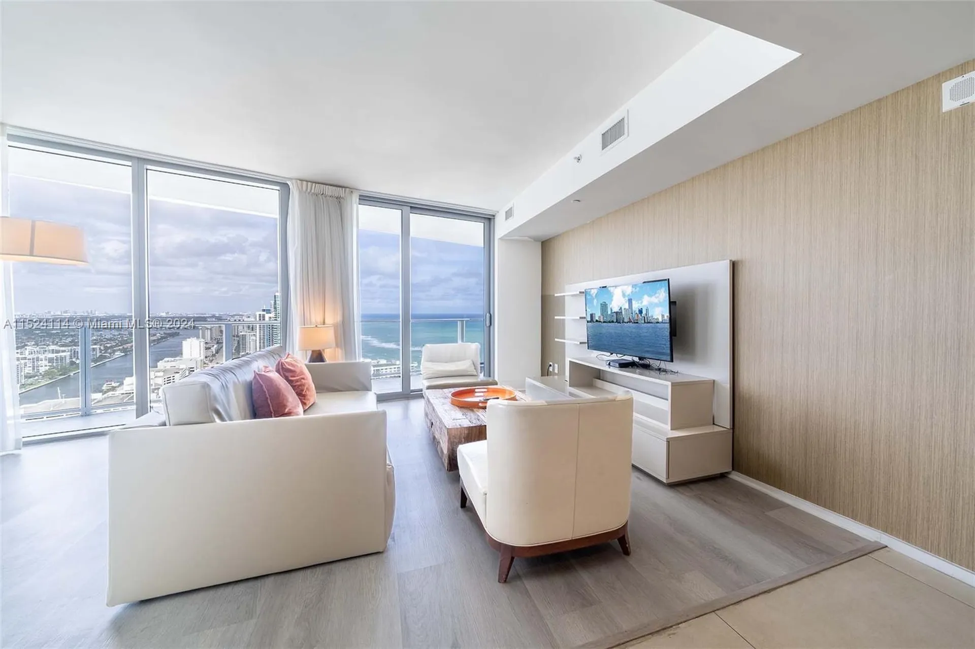 4111 S Ocean Drive Hollywood FL 33019
