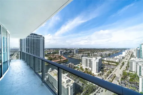 4111 S Ocean Drive Hollywood FL 33019