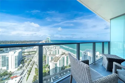 4111 S Ocean Drive Hollywood FL 33019