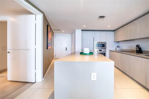 4111 S Ocean Drive Hollywood FL 33019