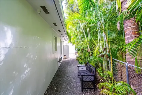 3591 N Prospect Drive Coral Gables FL 33133