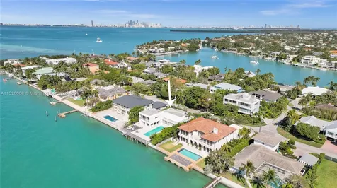 660 S Mashta Drive Key Biscayne FL 33149