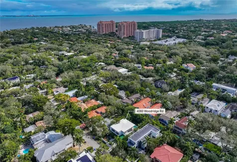 4060 Woodridge Road Miami FL 33133