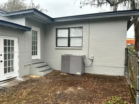 434 SW 2nd Street Ocala FL 34471