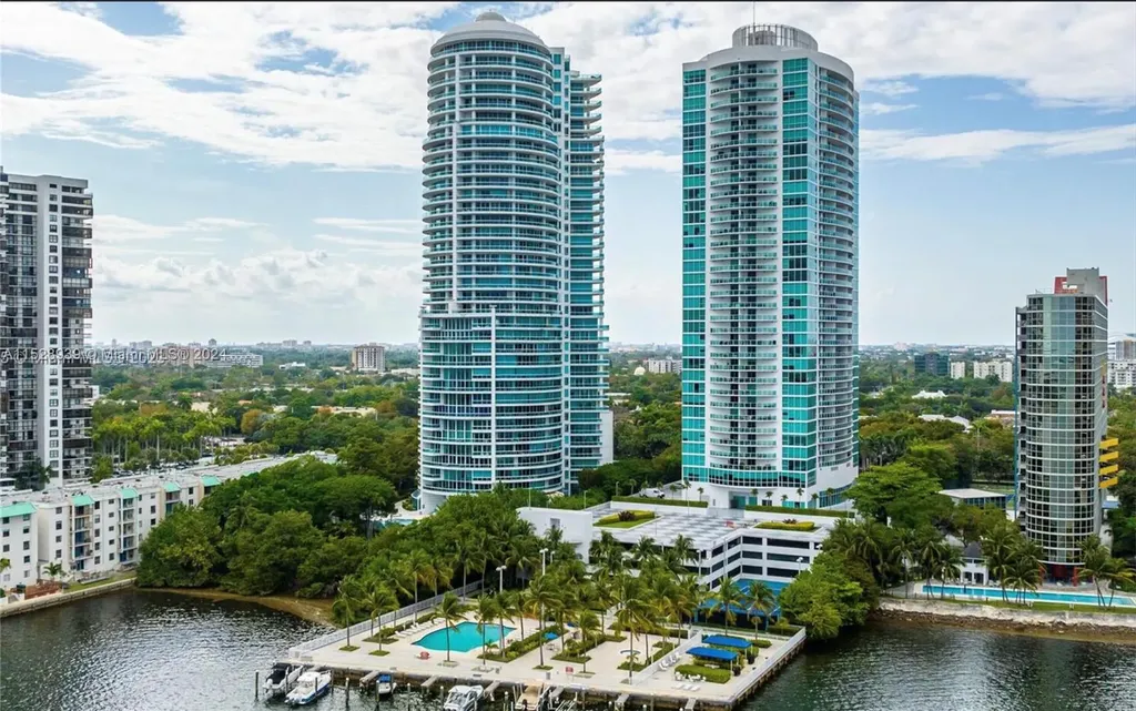 2127 Brickell Miami FL 33129