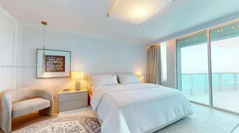 2127 Brickell Miami FL 33129