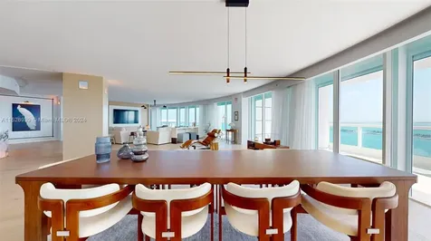 2127 Brickell Miami FL 33129