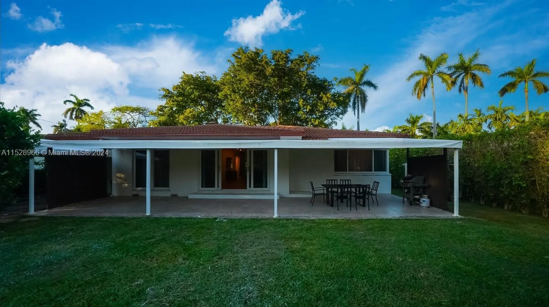 1310 Jackson Street Hollywood FL 33019