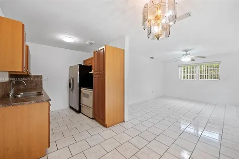 7317 SW 38th Street Miami FL 33155