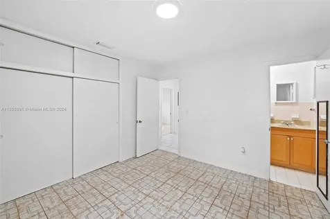 7317 SW 38th Street Miami FL 33155