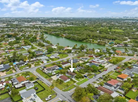 7317 SW 38th Street Miami FL 33155