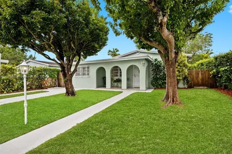 7317 SW 38th Street Miami FL 33155
