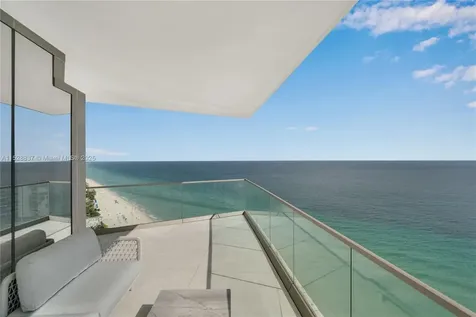 18975 Collins Avenue Sunny Isles Beach FL 33160