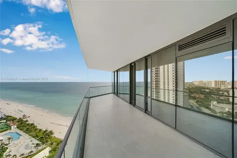 18975 Collins Avenue Sunny Isles Beach FL 33160