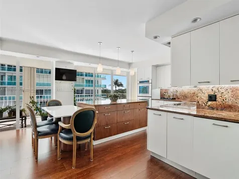 10155 Collins Avenue Bal Harbour FL 33154