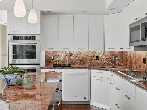 10155 Collins Avenue Bal Harbour FL 33154
