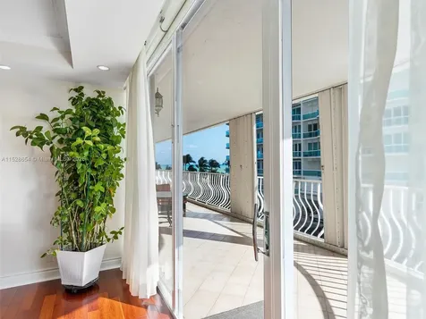 10155 Collins Avenue Bal Harbour FL 33154