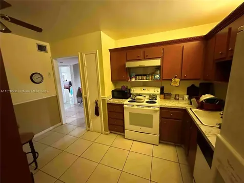 2061 NW 47th Terrace Lauderhill FL 33313