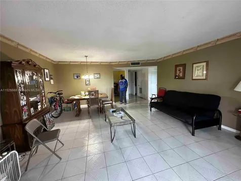 2061 NW 47th Terrace Lauderhill FL 33313