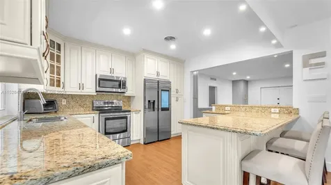 8625 SW 185th Street Cutler Bay FL 33157