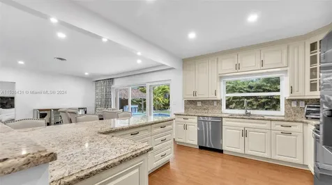 8625 SW 185th Street Cutler Bay FL 33157
