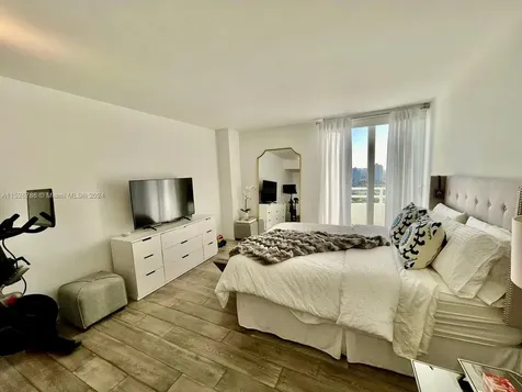 20225 NE 34th Court Aventura FL 33180