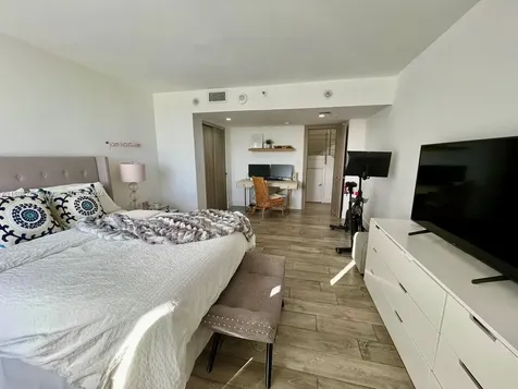20225 NE 34th Court Aventura FL 33180