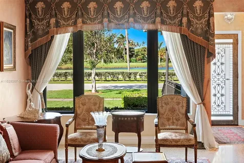 2375 N Meridian Avenue Miami Beach FL 33140