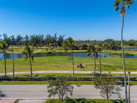 2375 N Meridian Avenue Miami Beach FL 33140