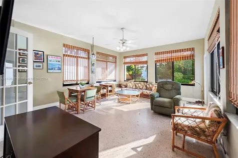 2375 N Meridian Avenue Miami Beach FL 33140