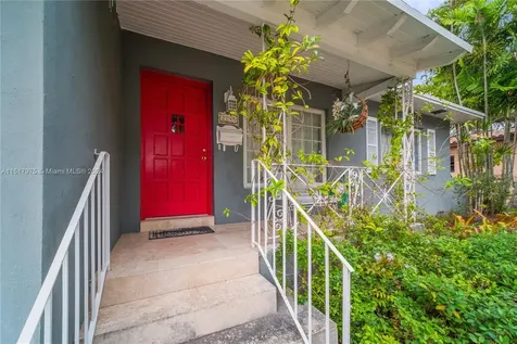 2245 SW 23rd Terrace Miami FL 33145