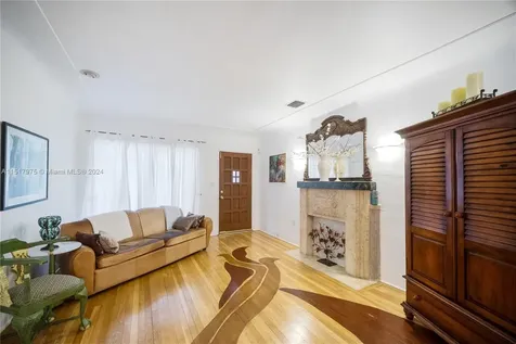 2245 SW 23rd Terrace Miami FL 33145