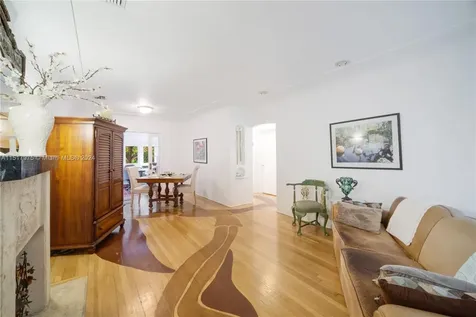 2245 SW 23rd Terrace Miami FL 33145