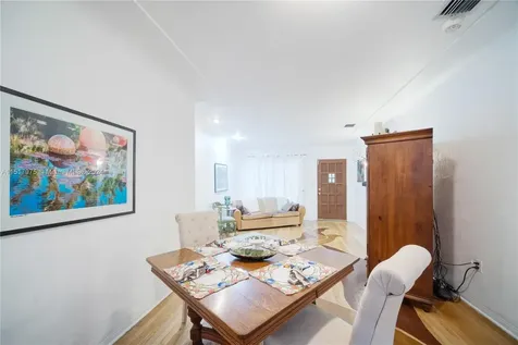 2245 SW 23rd Terrace Miami FL 33145