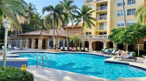 19901 E Country Club Drive Aventura FL 33180