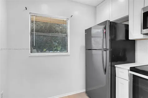 9202 NW 1st Street Pembroke Pines FL 33024