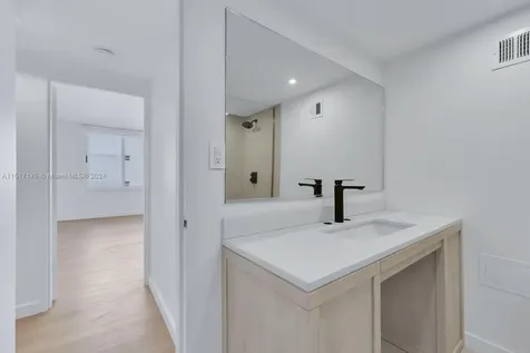 1200 West Avenue Miami Beach FL 33139
