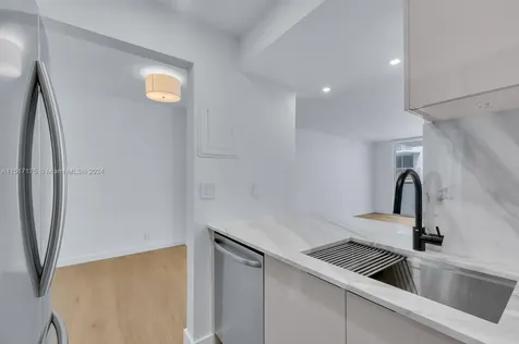 1200 West Avenue Miami Beach FL 33139