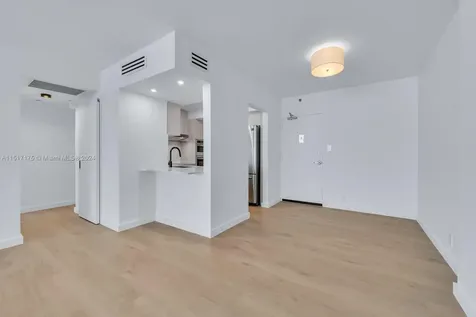 1200 West Avenue Miami Beach FL 33139