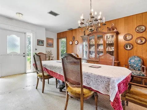 5901 SW 160th Avenue Southwest Ranches FL 33331