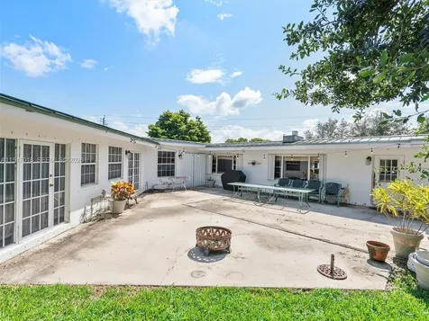 5901 SW 160th Avenue Southwest Ranches FL 33331