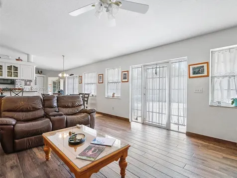 5901 SW 160th Avenue Southwest Ranches FL 33331