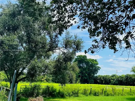 5901 SW 160th Avenue Southwest Ranches FL 33331
