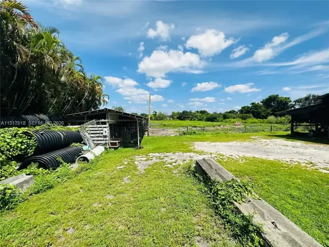 5901 SW 160th Avenue Southwest Ranches FL 33331