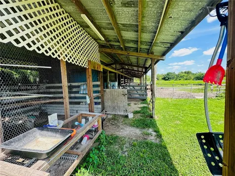 5901 SW 160th Avenue Southwest Ranches FL 33331