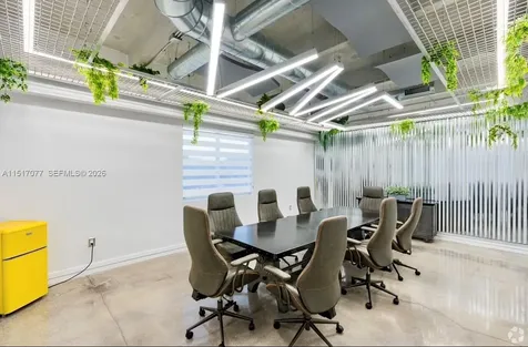 2550 NW 100th Avenue Doral FL 33172