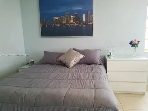 19201 Collins Avenue Sunny Isles Beach FL 33160