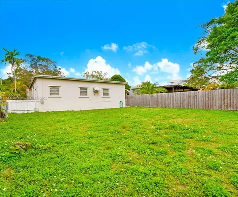 2944 SW 25th Terrace Miami FL 33133